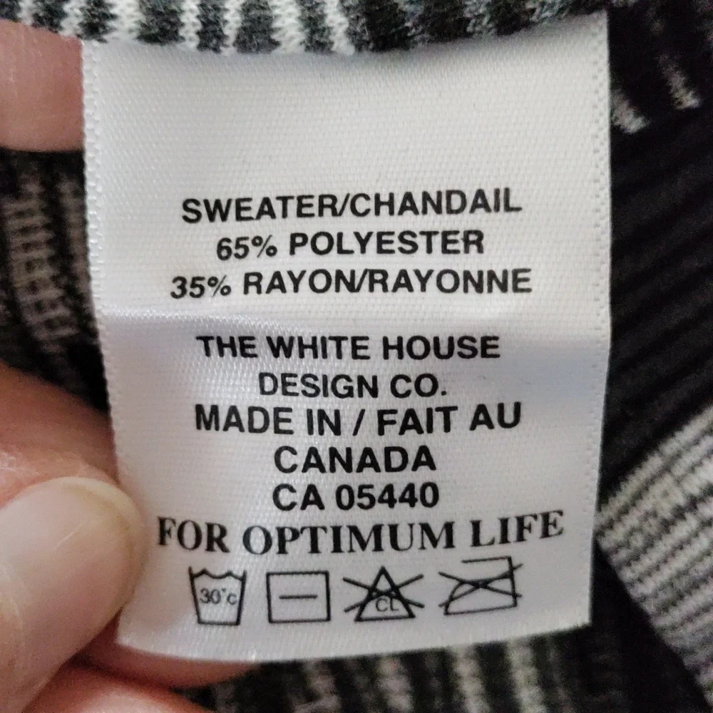 H146 Sympli black and white wavy striped Sugarcoat 10 NWT